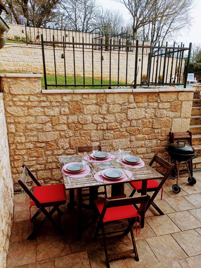 Le Clos De La Musardise - Gites De Charme Avec Piscine Chauffee Salignac Eyvigues Exterior foto